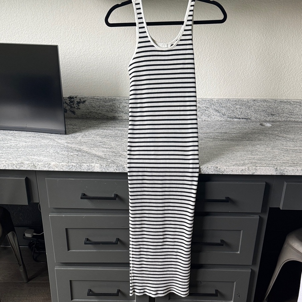 H&M Black and White Striped Midi Dress